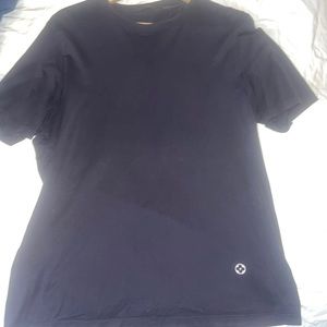 Louis Vuitton Men’s T shirt size L